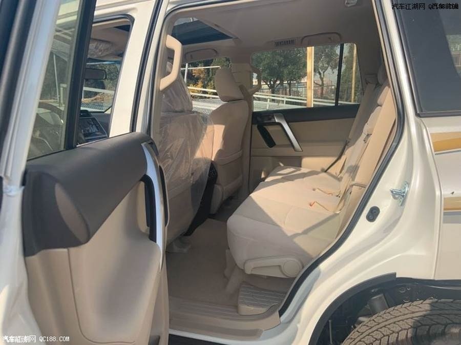 2020Ե2700жò 