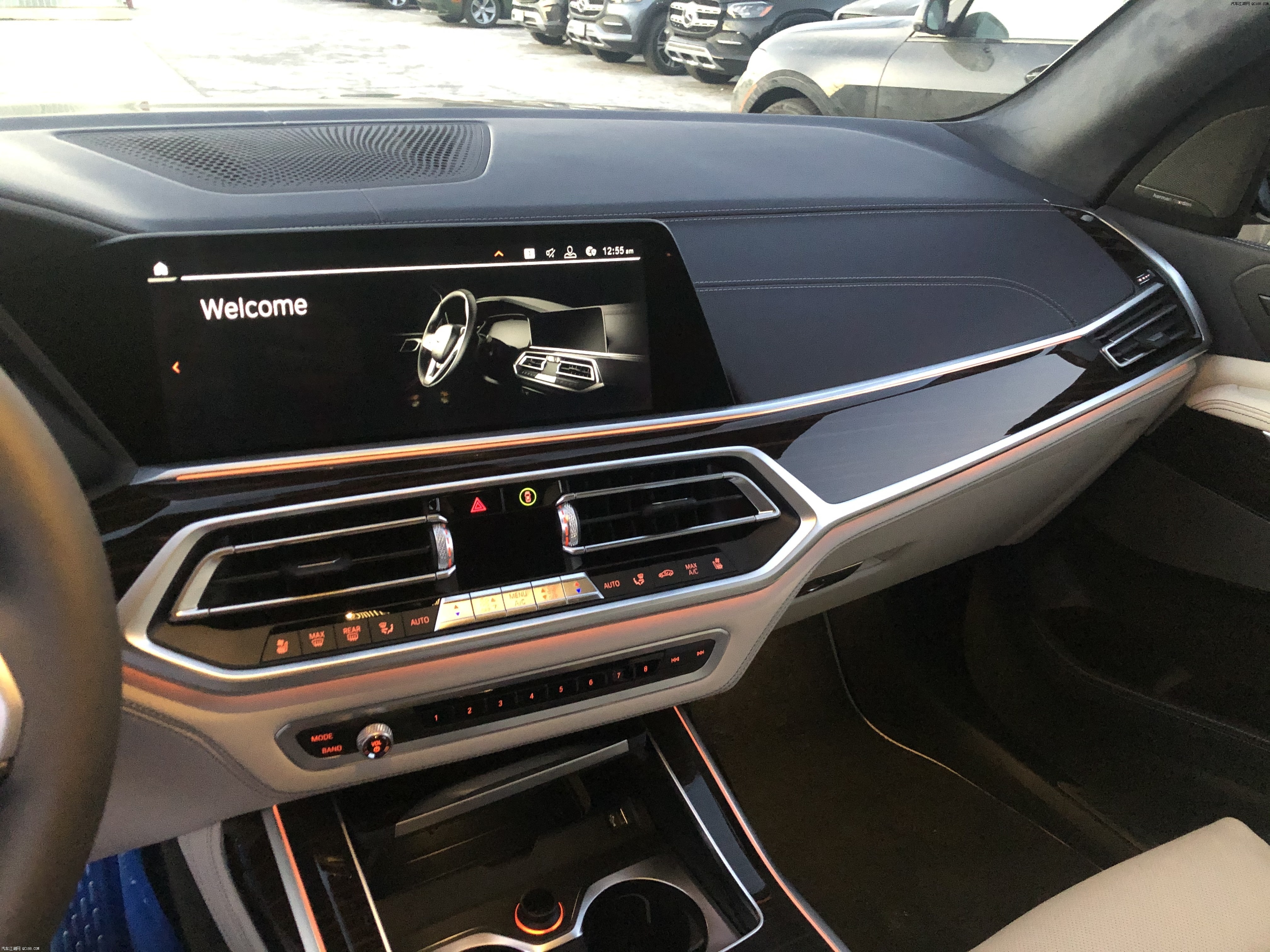 平行进口2020款宝马x7 卓越豪华版双拼内饰