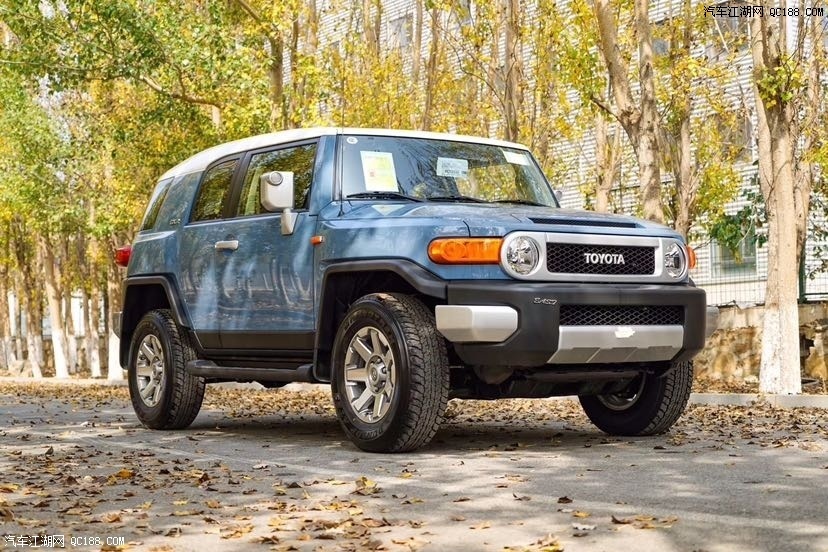 丰田酷路泽fj中东版短轴越野实车到店