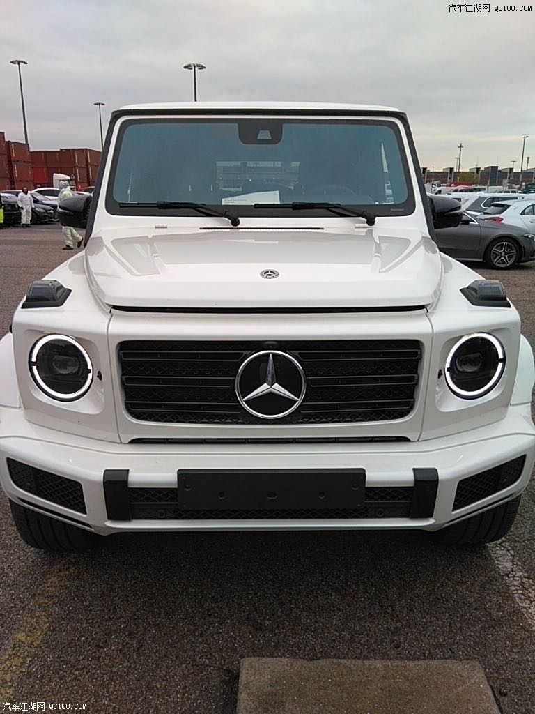 2020时光铭刻奔驰g400d钻石白现车体验