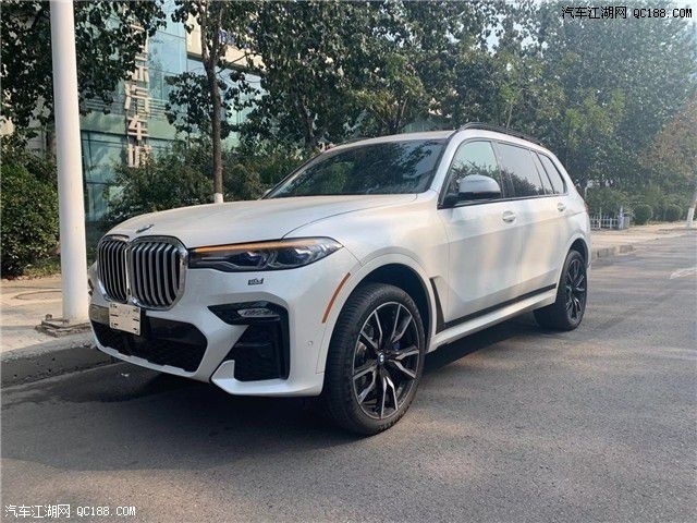 2021款平行进口宝马x7加版现车实地试驾