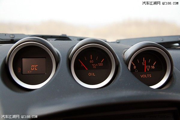 桀骜不驯的代名词 测评日产350z感受篇