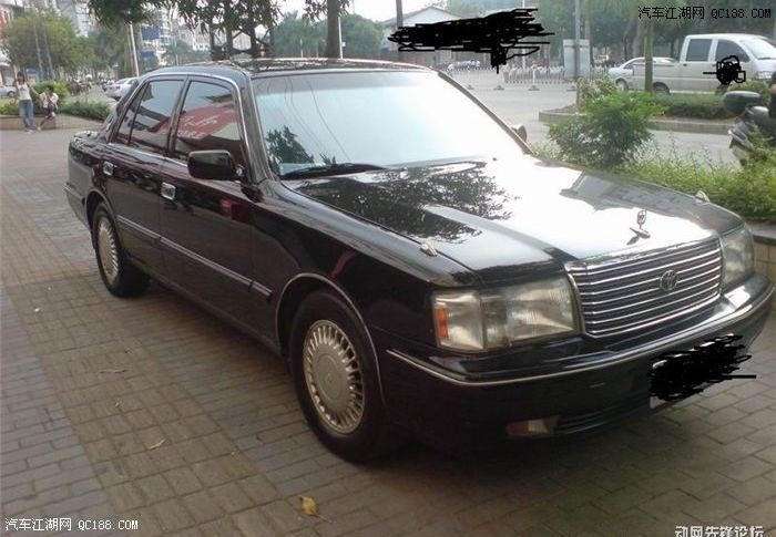 难得的车 中东版98款皇冠3.0多图作业