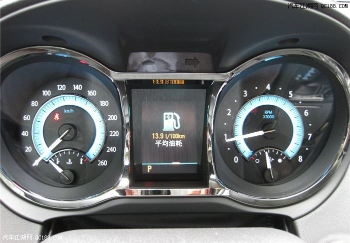 发动机动力强劲!君越黑外黑内3.0感受
