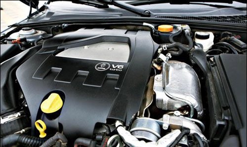 萨博9-3 aero2.8t的发动机