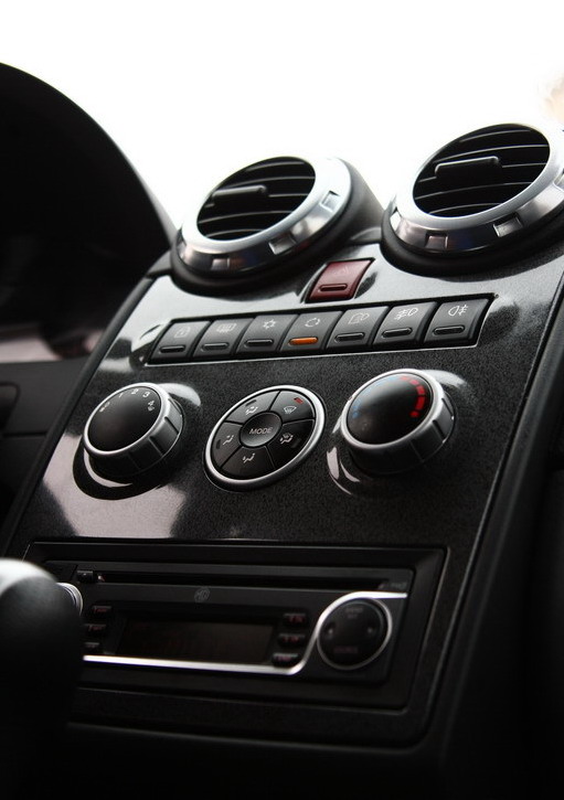 图为名爵mg 3sw的中控台