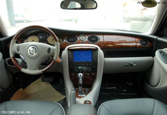 rover75 的内饰 (the photo which was takem by the owner of rover