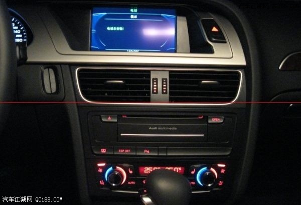 2010款奥迪a4l红外黑内豪华型提车用车