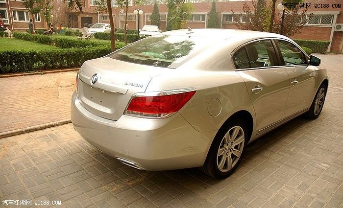 【图】极光银新君越2.4豪华终于提车详细作业_汽车江湖网 - qc188.com