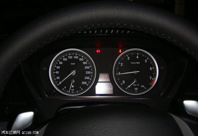 平均油耗是16升!宝马x6-2300公里体会