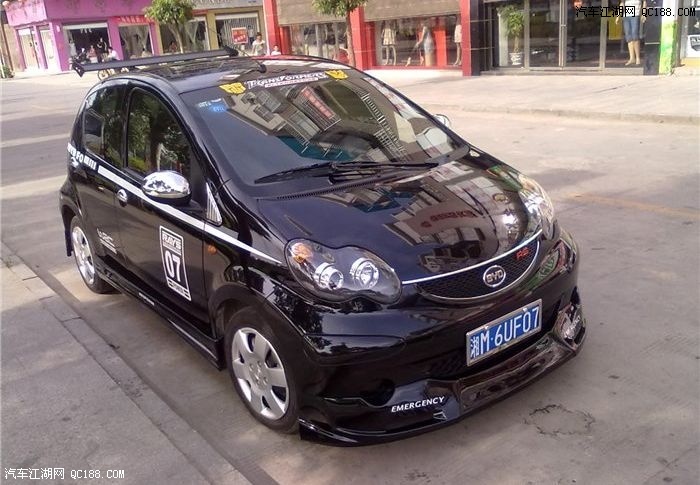 比亚迪f0全部自己动手换轮胎改尾翼 图