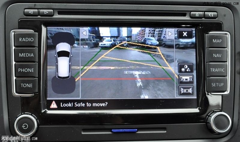 高尔夫6加装带模块翻盖倒车影像成功记