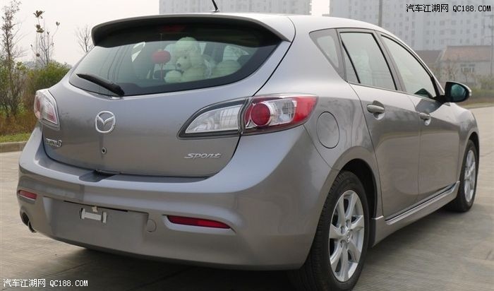 爱运动的俊朗小生 马自达3两厢2.0提车