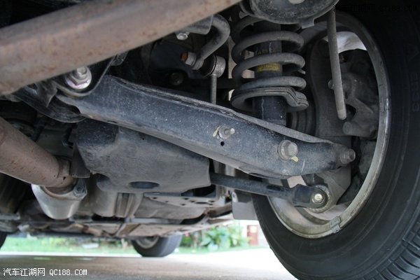 首页 锐志 > 正文内容      有留意的朋友应该都会知道,双叉臂式悬挂