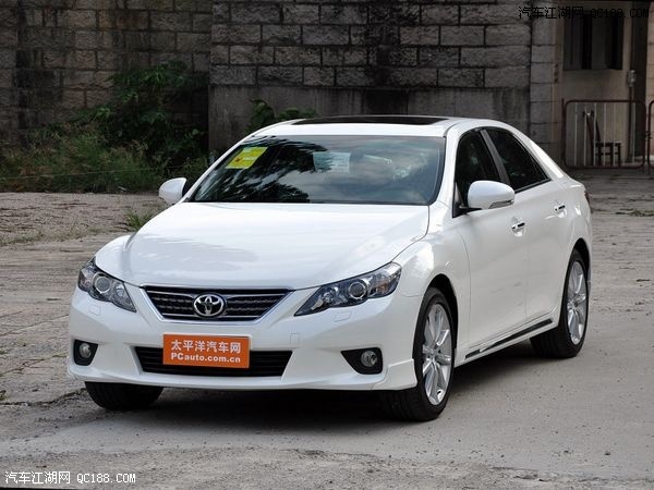 对于追求速度追求操控的人来说,锐志或许代表了20万左右的后驱车型