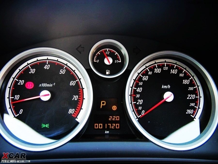 欧宝雅特现金优惠2.5万 店内现车销售