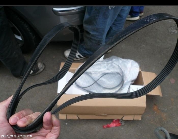 pologp14mt进取更换发电机皮带汇报