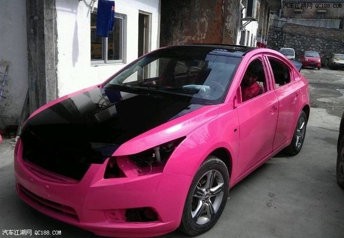 更帅更靓更个性 见证粉色科鲁兹的诞生