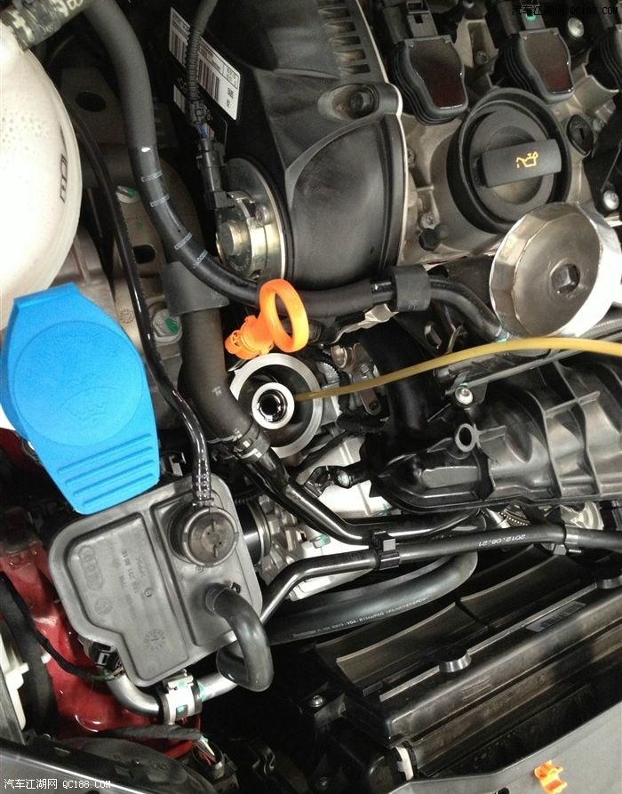 红色速腾gli 风雨过后修车保养作业篇