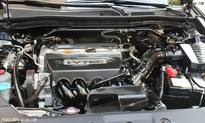 自己动手你也可以的 雅阁发动机舱保养