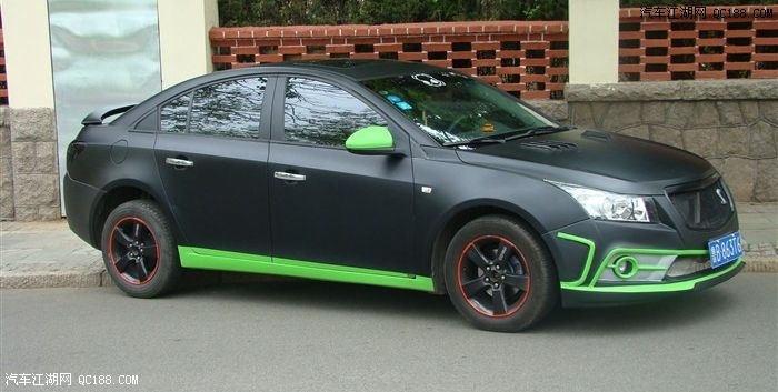 白色科鲁兹改装