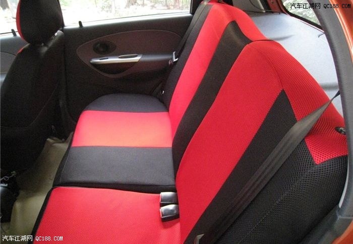 [装饰改装]分享我的炫彩橙乐驰 2010运动款1.2l活力型 内饰外观小变化