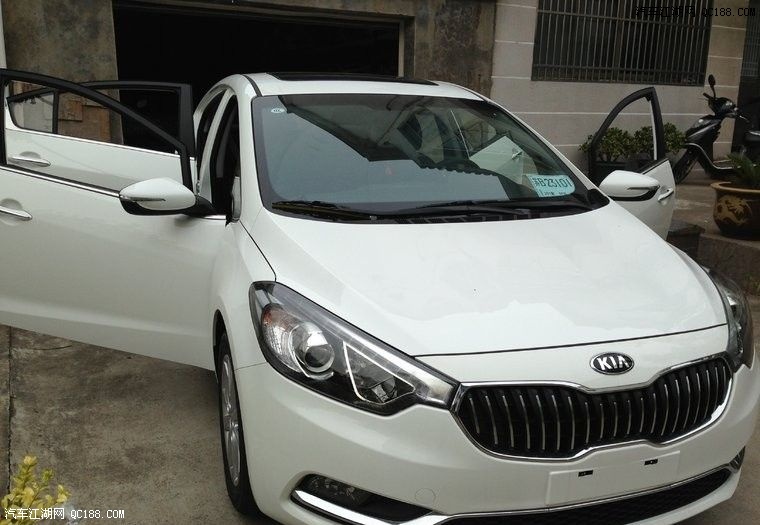 买车一步到位 起亚k3手动挡透明白提车