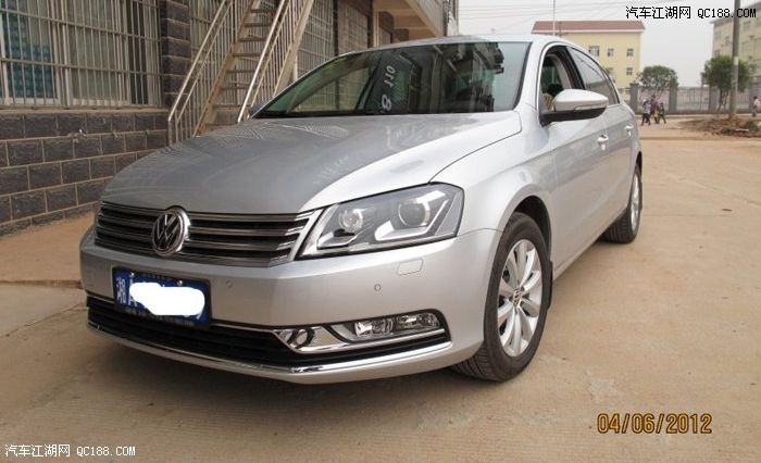 耐看 厚重大气 耐脏 银色迈腾提车纪念