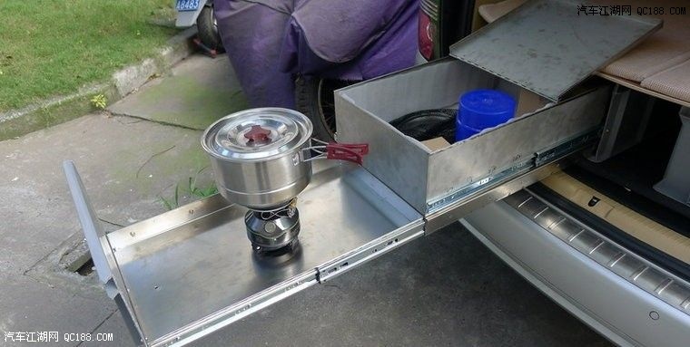 大众途安超级奶爸装简易车床 车载厨房