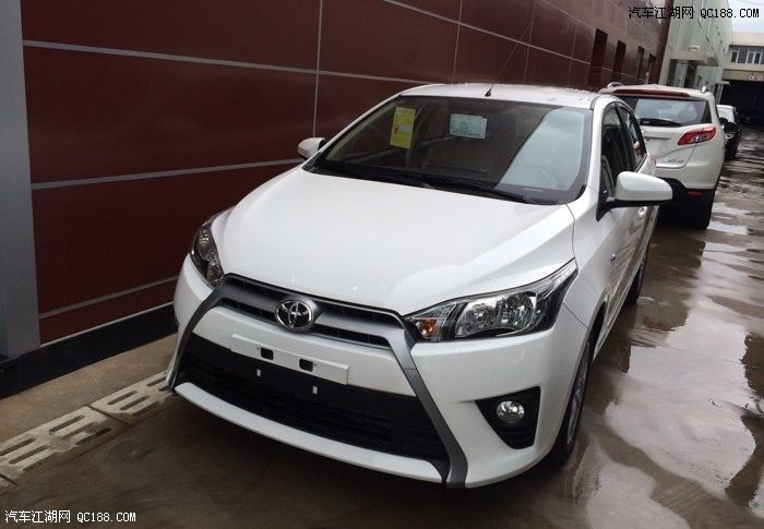 白色致炫到手了今天交了首款.