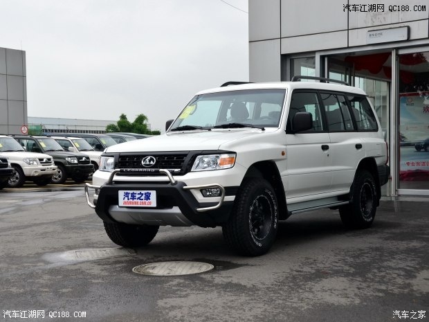 猎豹q6最低14.68万起售 店内可试乘试驾