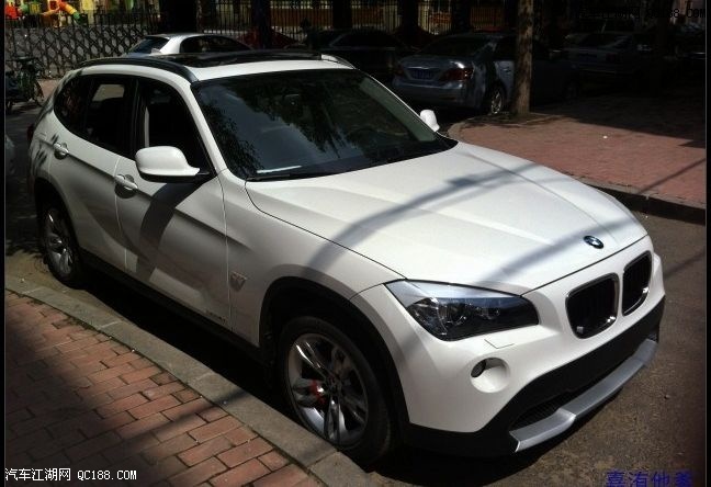 【图】喷喷的大猪鼻子 宝马x1小白驹提车作业_汽车江湖网 - qc188.com