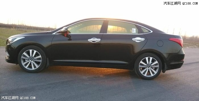 沉稳大气内外都精致 现代名图购车经历