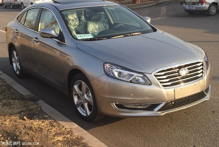 上几张银色奔腾b70的靓照请大家欣赏啦!