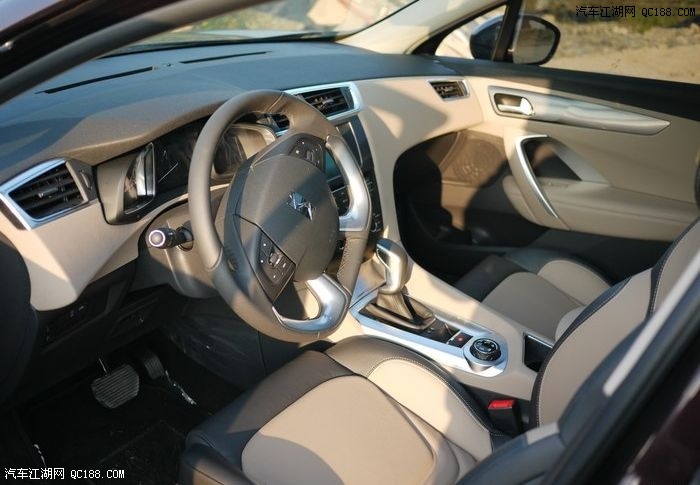 屌丝提黑色ds6一个月纪念贴,向好友们讲述下购车历程及用车感受