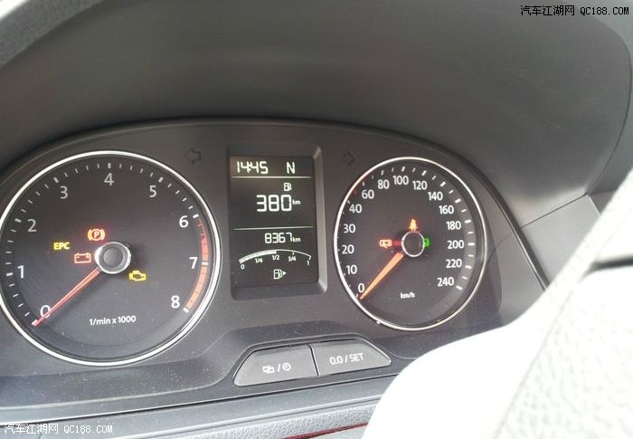 惊喜失望并存 大众朗逸1.6l舒适版详谈