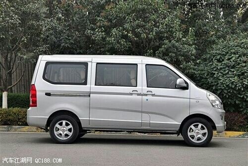 看上了荣光s,想问下各位车主需要安助力不,还有价格怎么样?