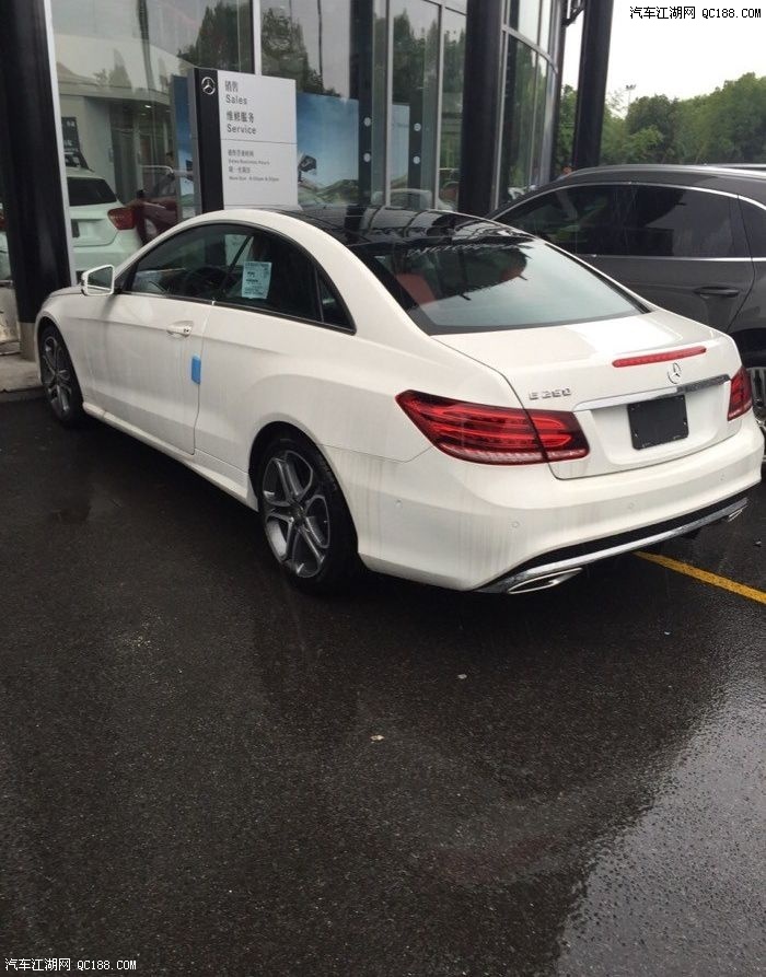 白色奔驰e260c订车啦,上图分享!