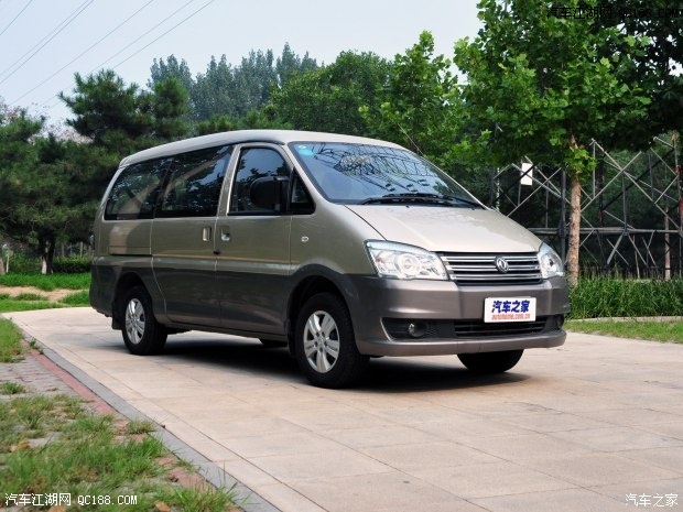 多面手满足多种需求 四款7万-9万元轻客