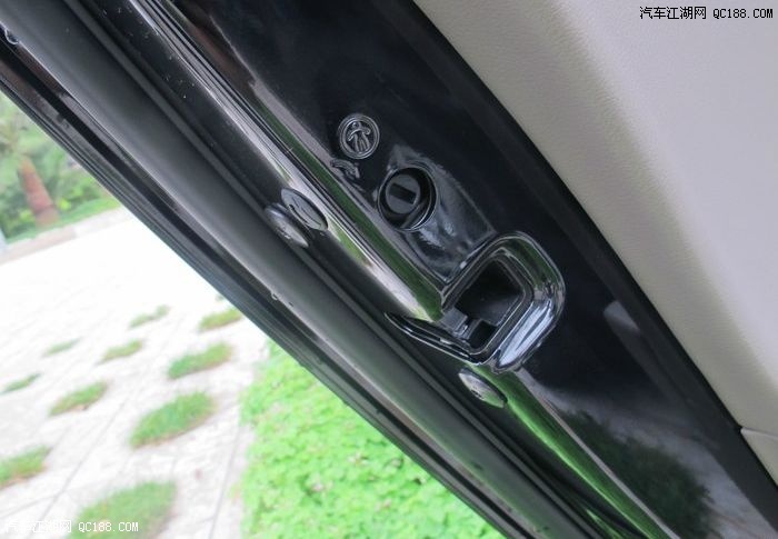 儿童锁也是必不可少的