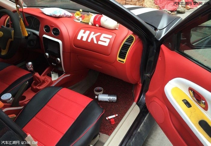 闷骚一次 爱车v3菱悦内饰风格升级