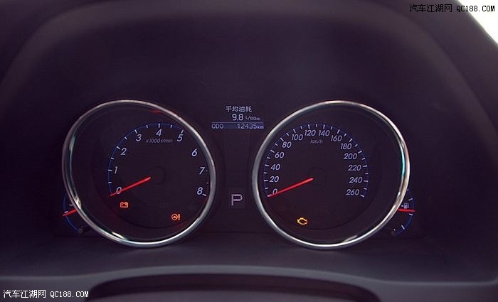 内饰用料胜神车 锐志2.5v高清用车分享