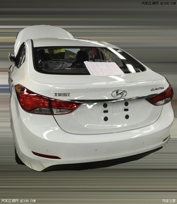 北京现代新款朗动谍照曝光 配备led大灯