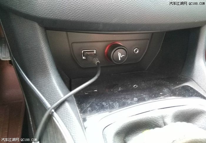 爱上帅气的前脸 标致408 1.2t购车心得