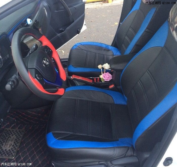 晒给双擎卡罗拉改的运动范儿内饰
