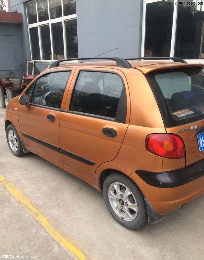 里程9万公里2008年入手的0.8乐驰现在值多少?