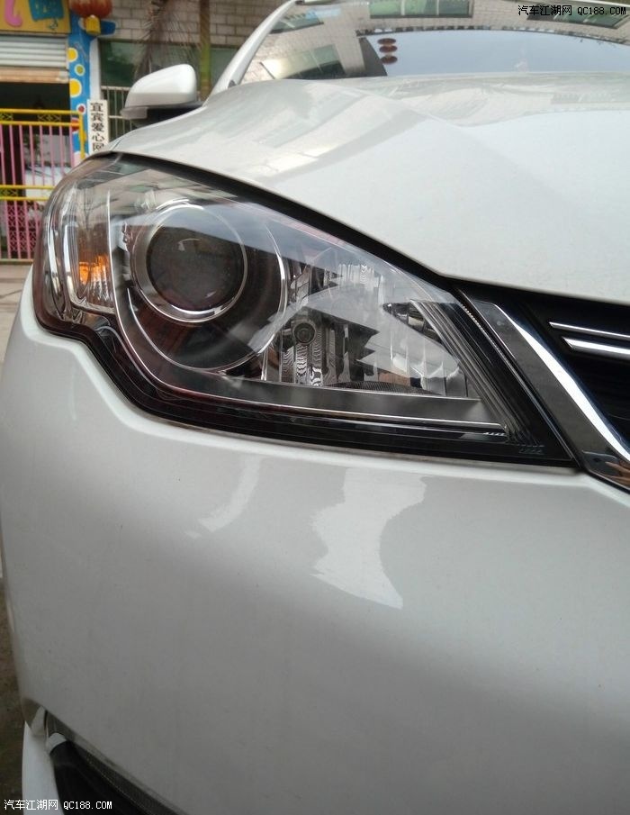 油耗基本满意 谈荣威360半年用车感受