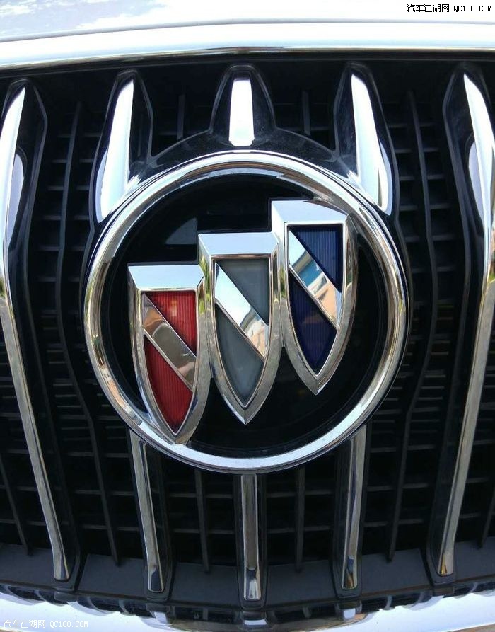 前后排都舒适 别克英朗15n豪华型购车记