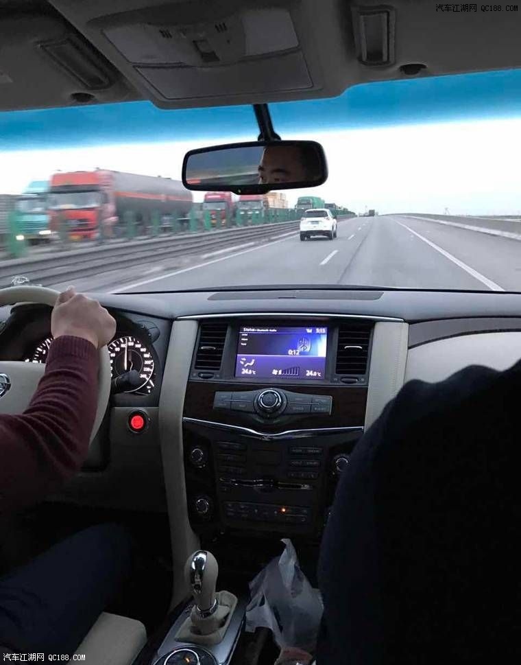 开车回家!上高速