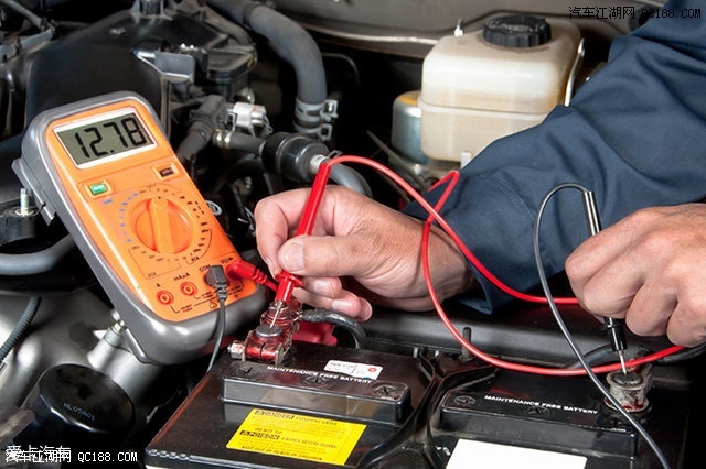 烤熟7吨西瓜 夏季高温车辆自检必不可少